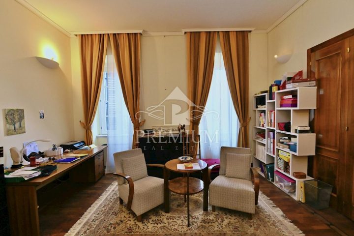 Flat For rent - Primorsko-goranska Rijeka - foto 2/17