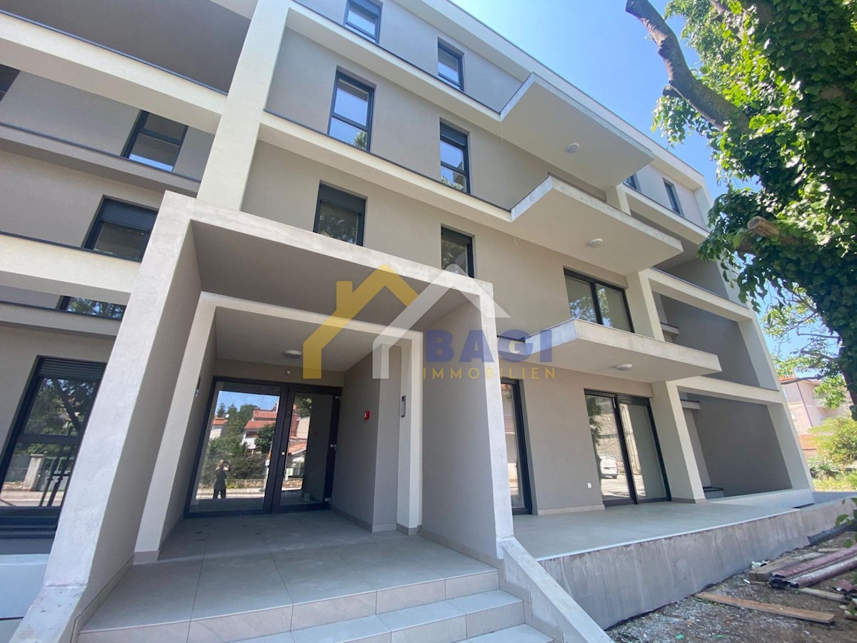 Flat For sale - ISTARSKA PULA