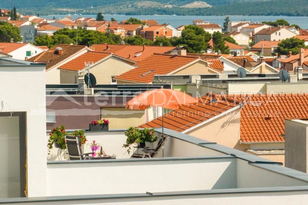 Appartement À vendre - ŠIBENSKO-KNINSKA ŠIBENIK