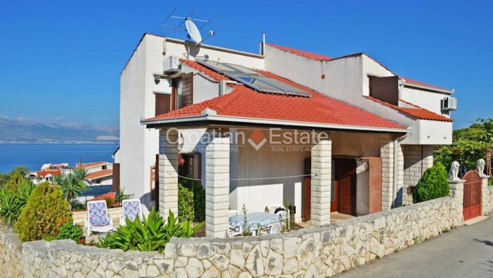 Casa in vendita 285 m² – Čiovo