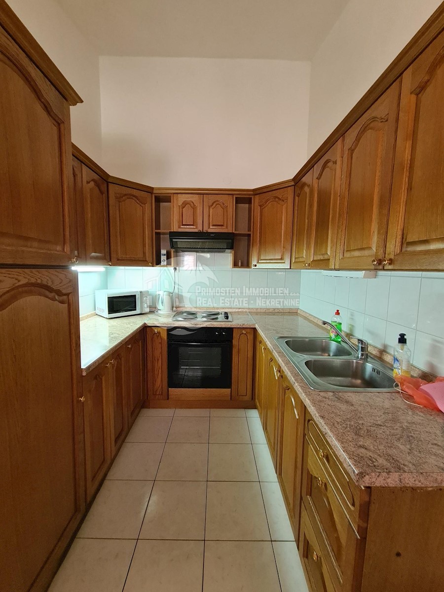 Flat For sale - ŠIBENSKO-KNINSKA ROGOZNICA