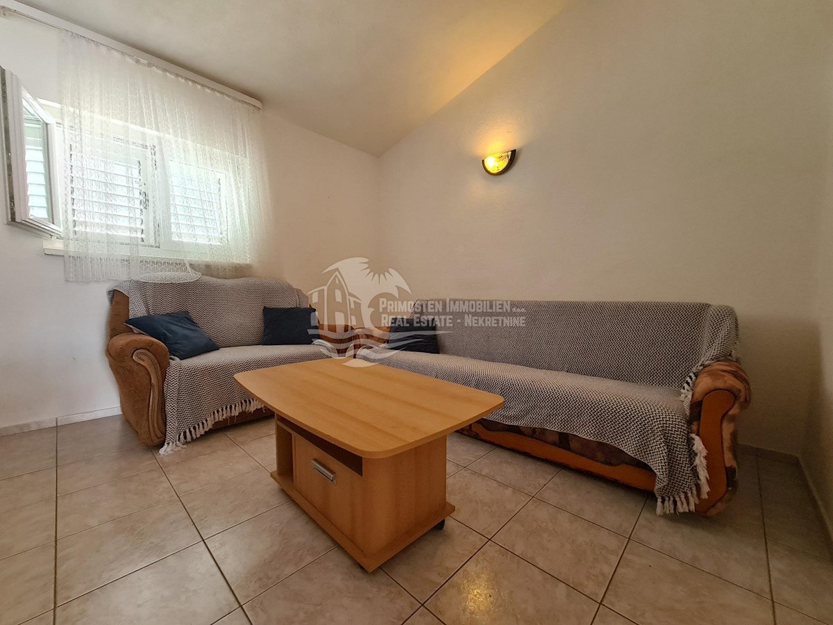 Flat For sale - ŠIBENSKO-KNINSKA ROGOZNICA