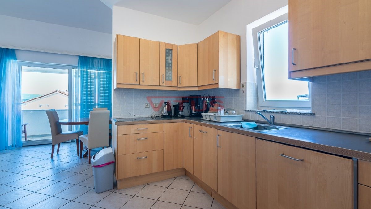Apartma Na predaj - PRIMORSKO-GORANSKA KRK