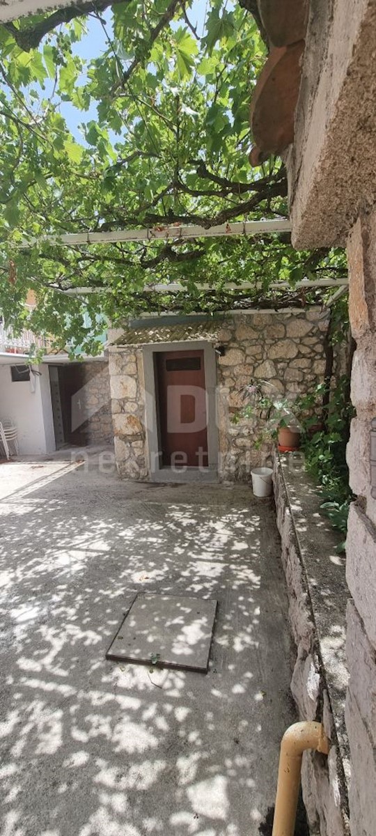 Kuća Na prodaju - PRIMORSKO-GORANSKA VINODOLSKA OPĆINA