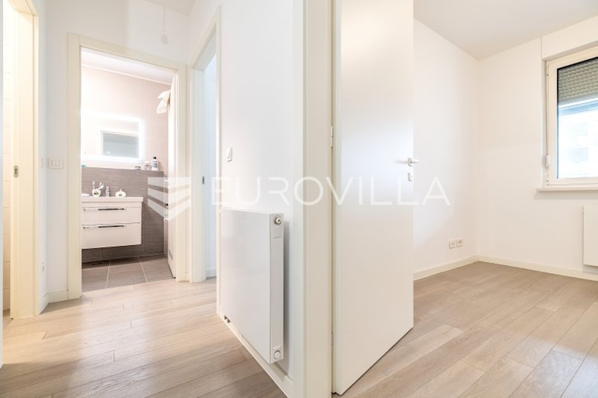 Apartmán Na predaj - GRAD ZAGREB ZAGREB