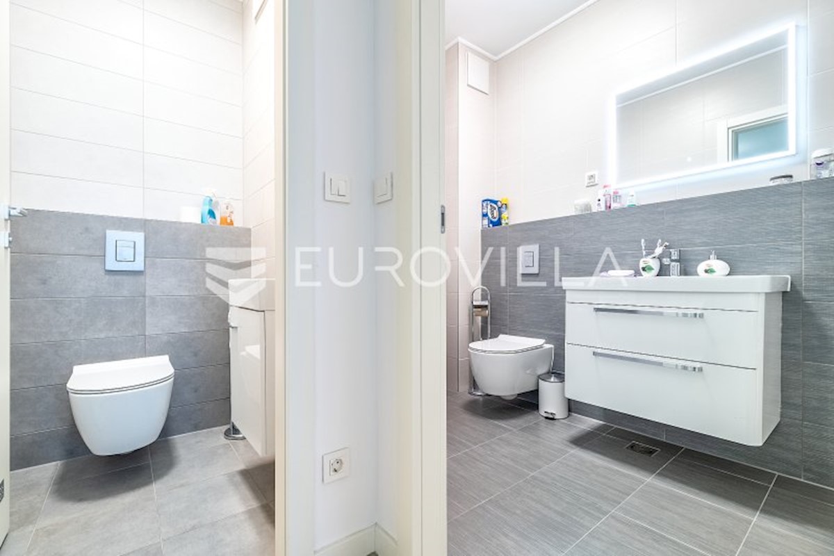 Appartement À vendre - GRAD ZAGREB ZAGREB