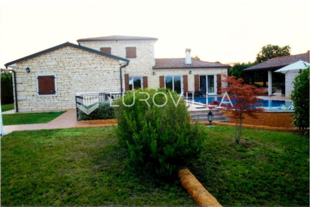 House For sale - ISTARSKA SVETVINČENAT