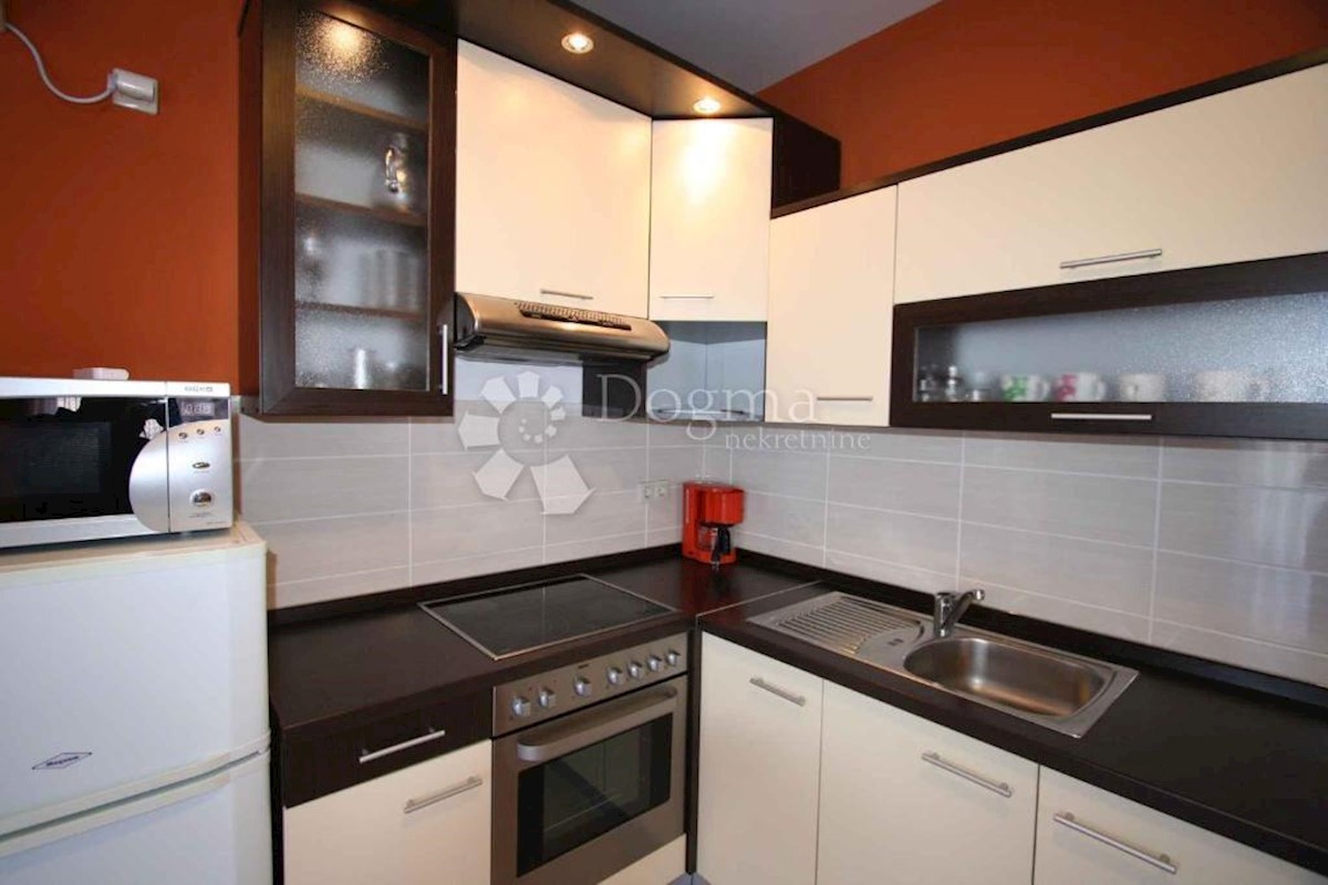 Apartma Na predaj - PRIMORSKO-GORANSKA KRK