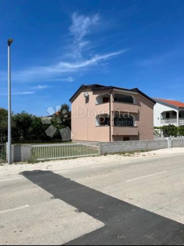Dům na prodej 130 m² – Vir