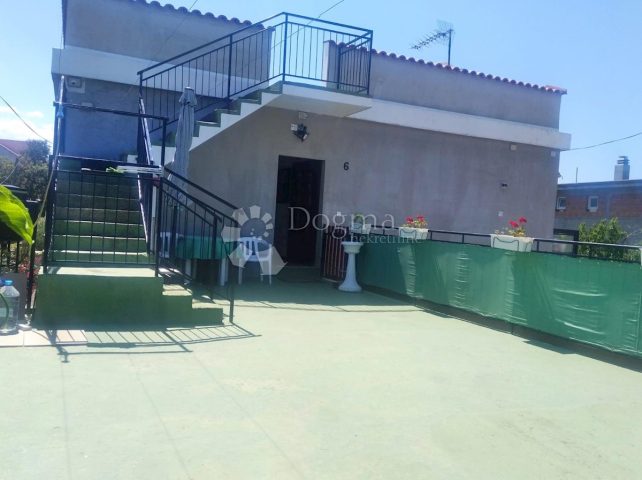 Casa In vendita - šibensko-kninska šibenik - foto 4/13