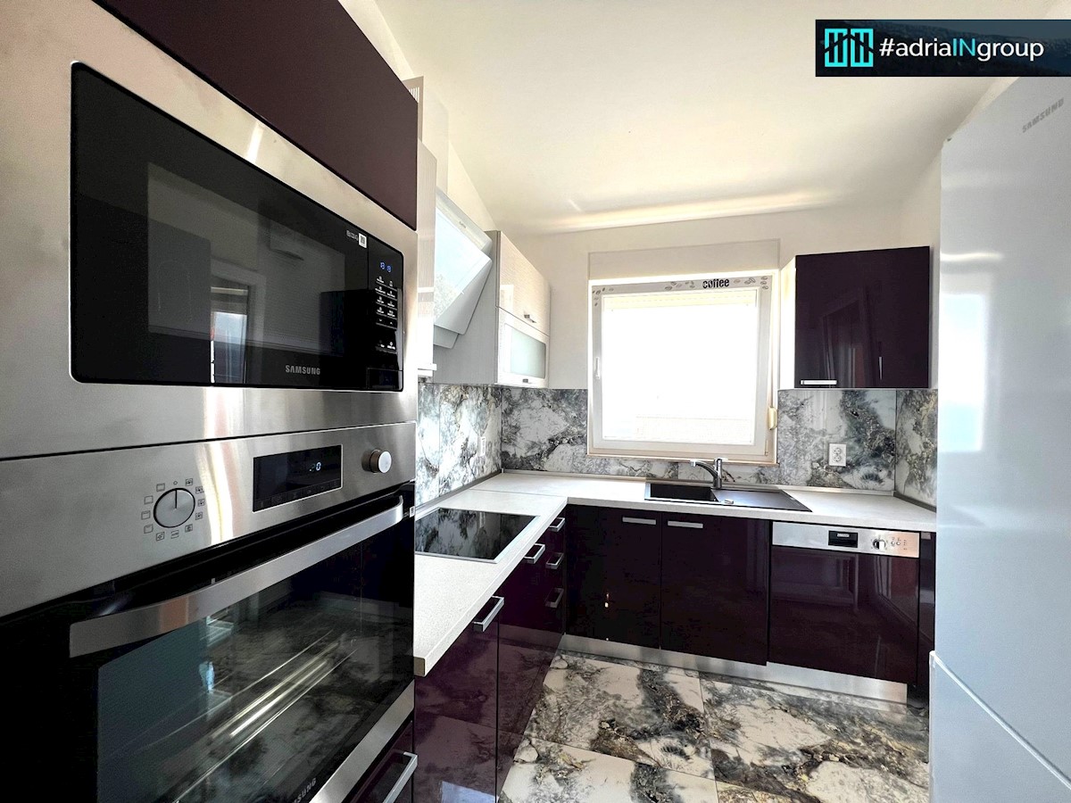 Flat For sale - SPLITSKO-DALMATINSKA ČIOVO