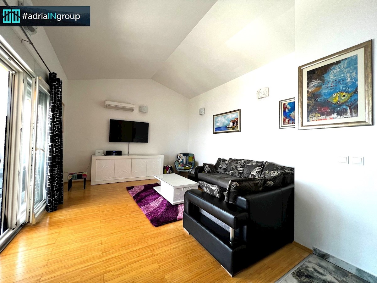 Flat For sale - SPLITSKO-DALMATINSKA ČIOVO