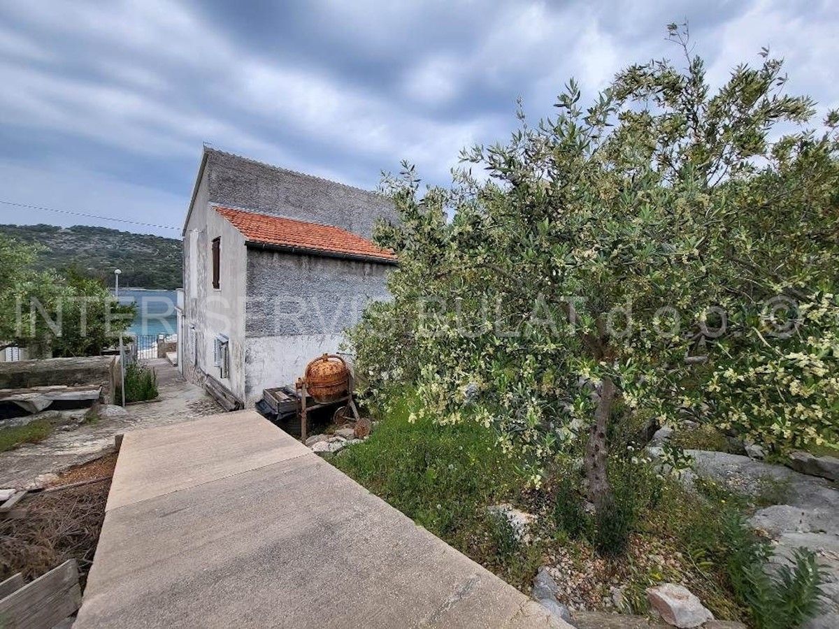 Dom Na predaj - ŠIBENSKO-KNINSKA Šibenik
