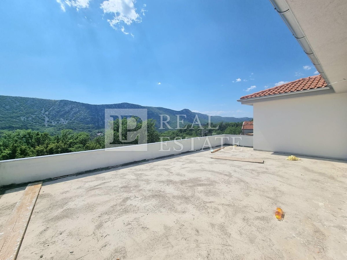 Stan Na prodaju - PRIMORSKO-GORANSKA CRIKVENICA