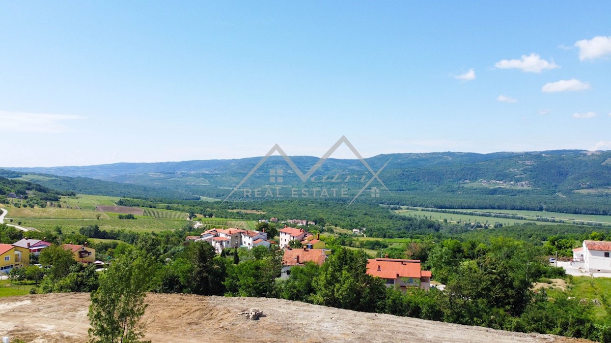 Land For sale - ISTARSKA MOTOVUN