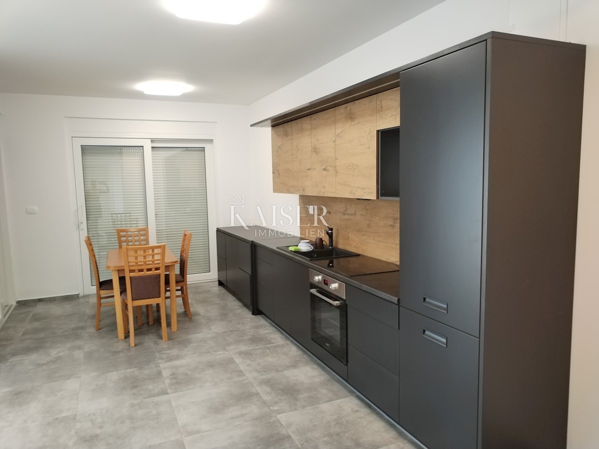 Apartmán Na prodej - PRIMORSKO-GORANSKA NOVI VINODOLSKI