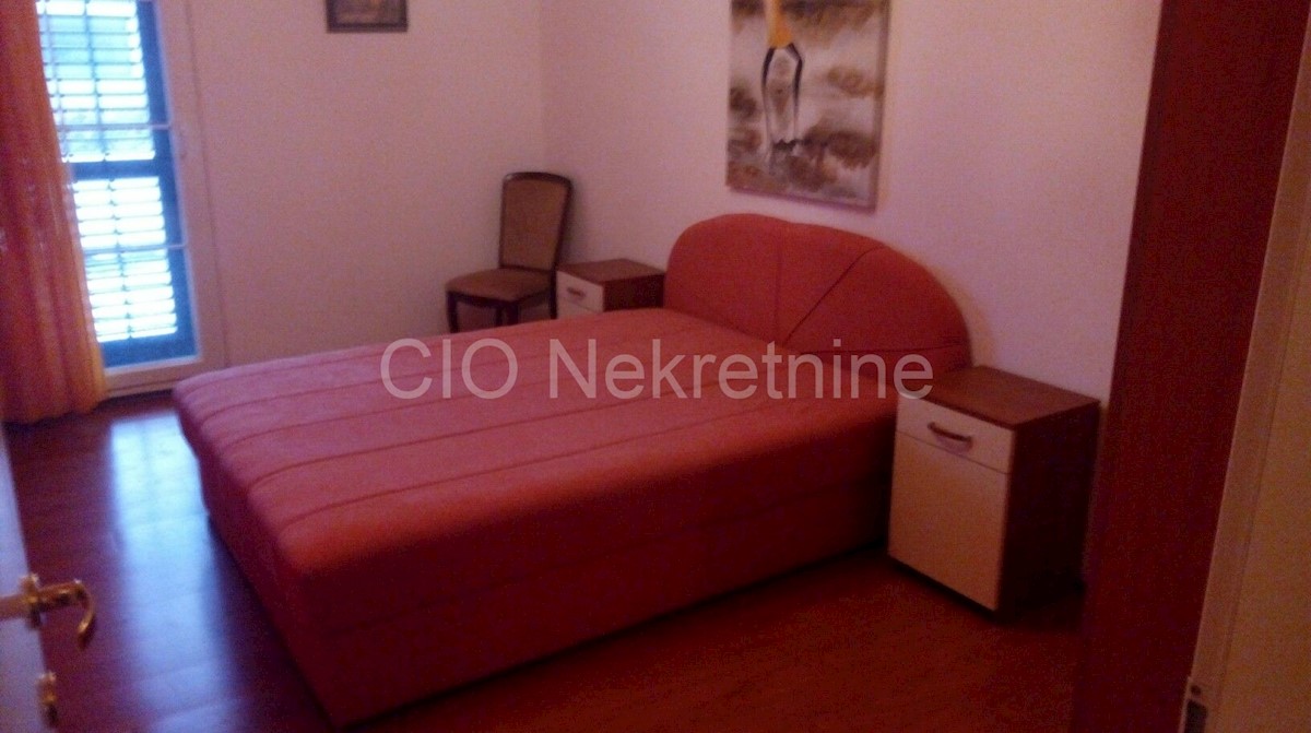 Flat For rent - SPLITSKO-DALMATINSKA SPLIT