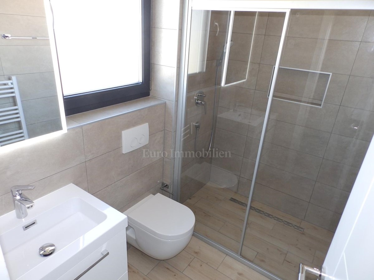 Flat For sale - ŠIBENSKO-KNINSKA VODICE