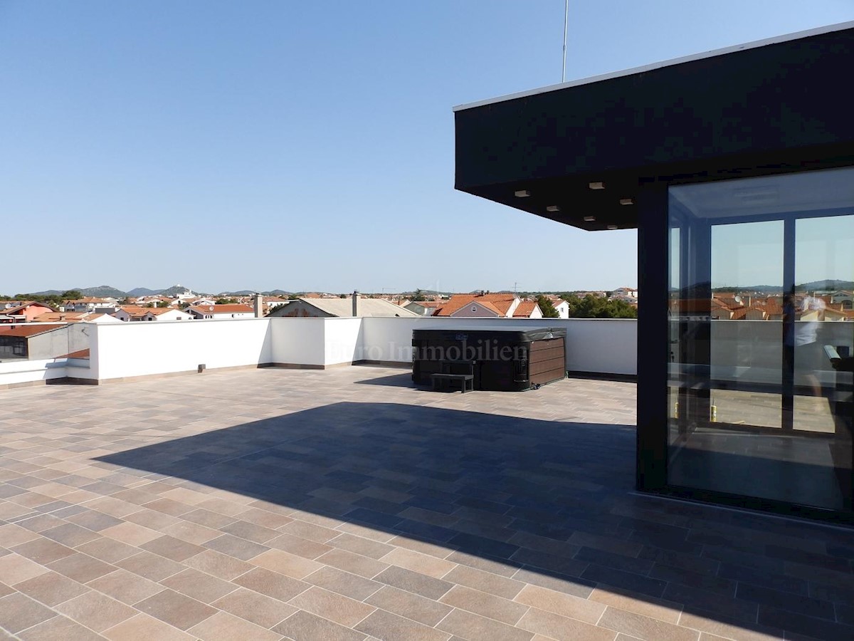 Flat For sale - ŠIBENSKO-KNINSKA VODICE