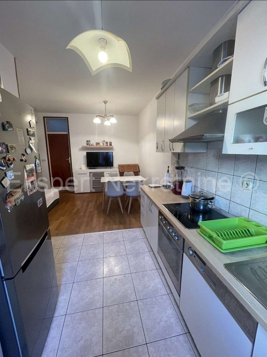 Apartmán Na prodej - SPLITSKO-DALMATINSKA SPLIT