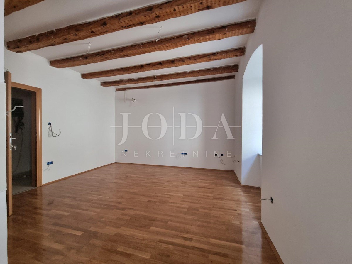 Flat For sale - LIČKO-SENJSKA SENJ