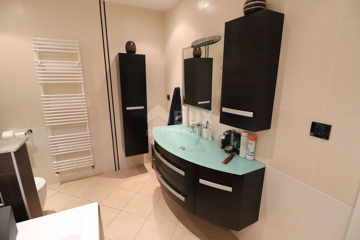 Flat For sale - PRIMORSKO-GORANSKA RIJEKA