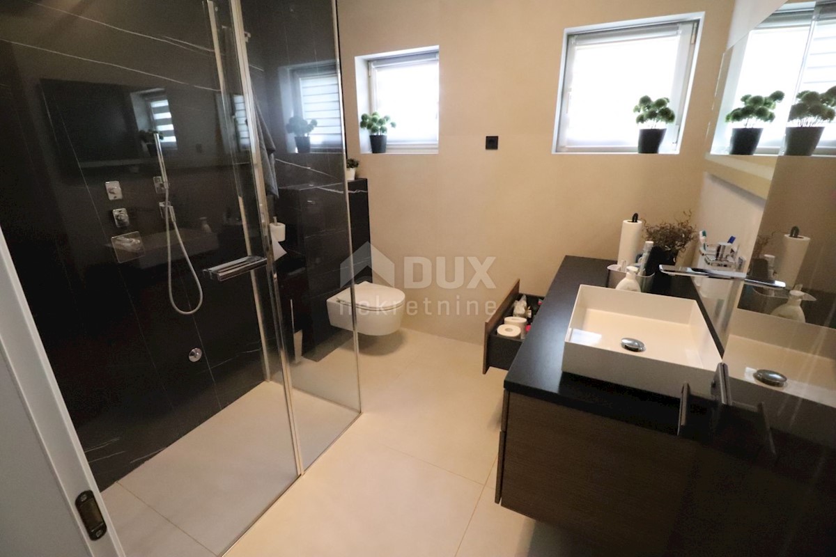 Flat For sale - PRIMORSKO-GORANSKA RIJEKA