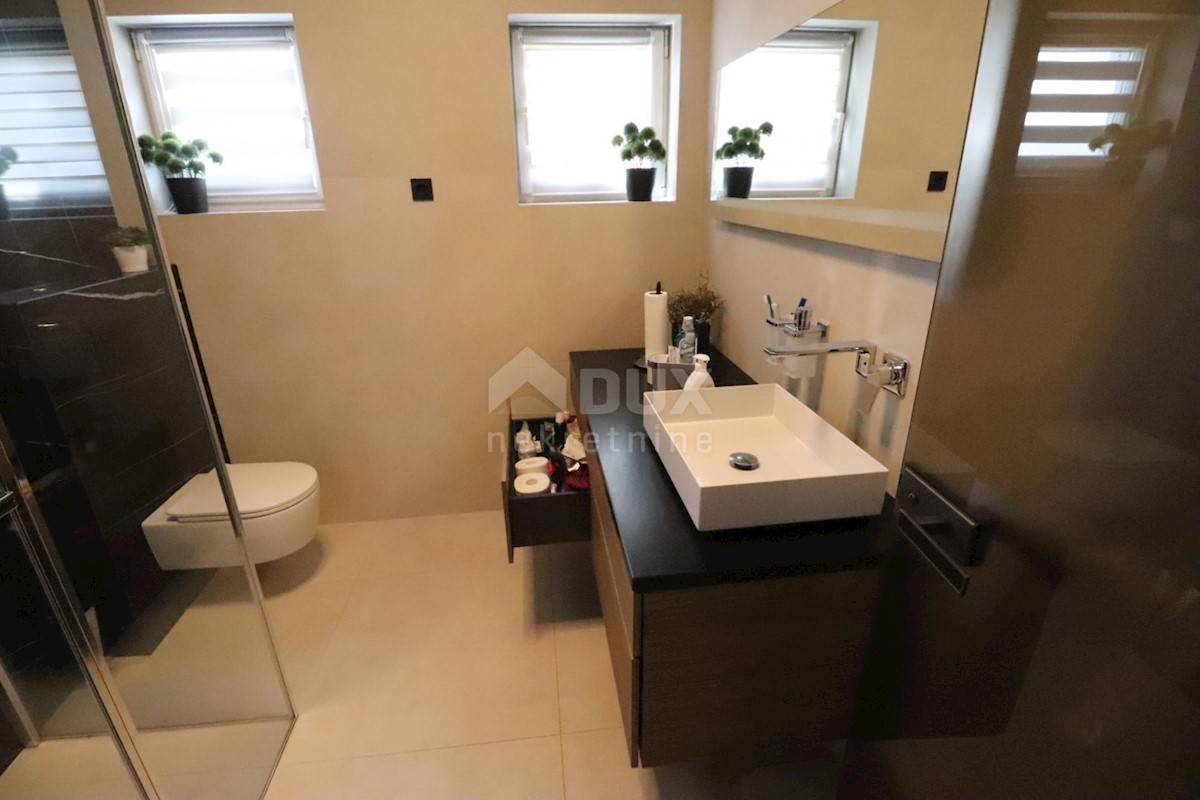 Flat For sale - PRIMORSKO-GORANSKA RIJEKA