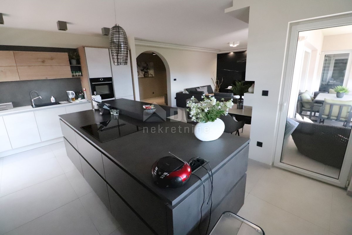 Flat For sale - PRIMORSKO-GORANSKA RIJEKA