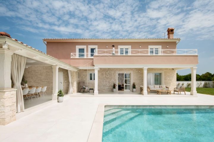 Maison à vendre 220 m² – Rovinj