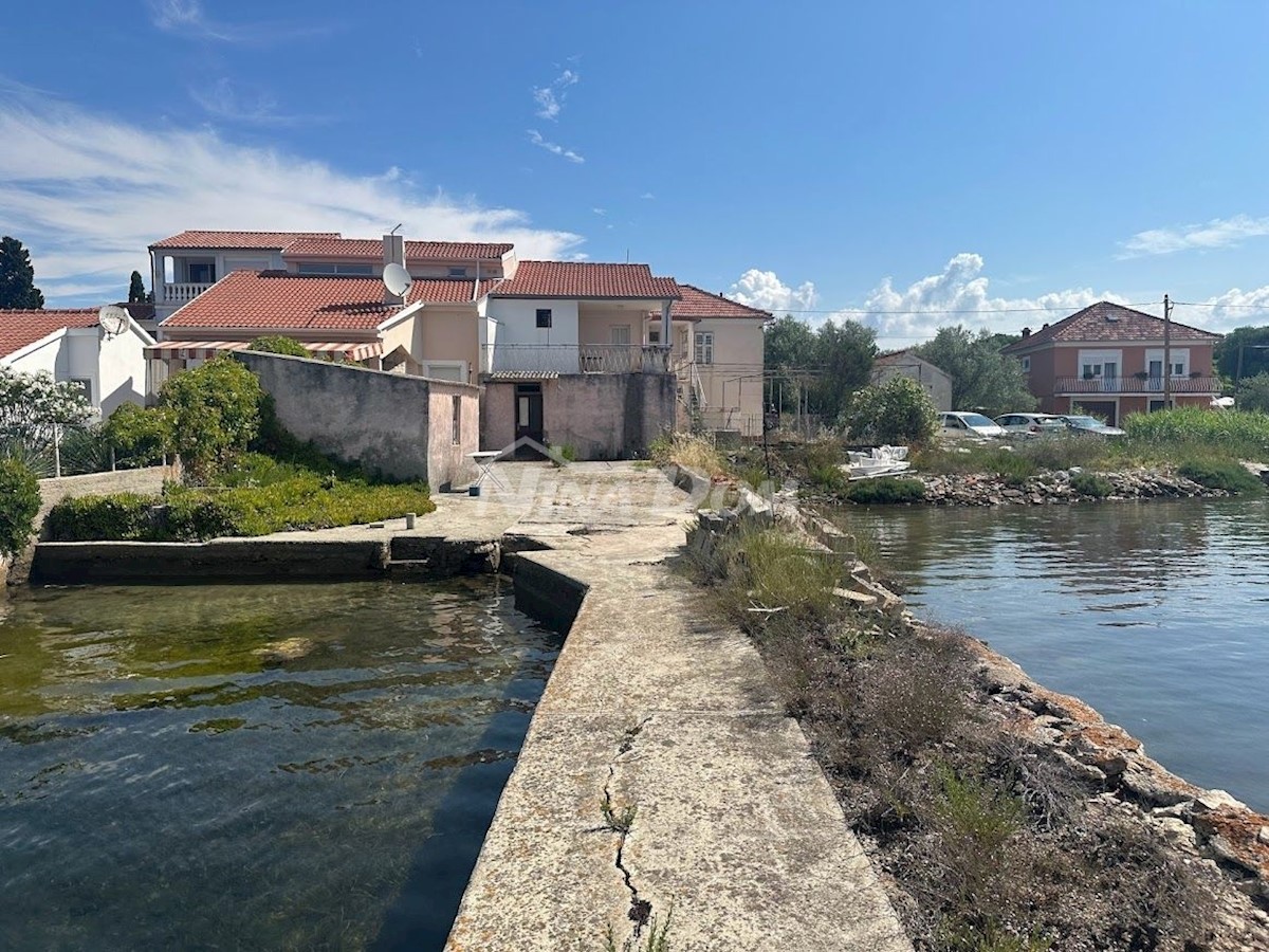 Kuća Na prodaju - ZADARSKA UGLJAN