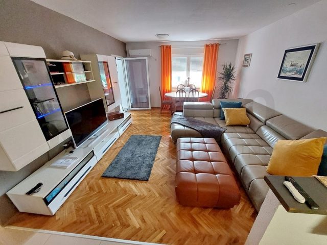 Apartment Zu verkaufen - Primorsko-goranska Krk - foto 2/11