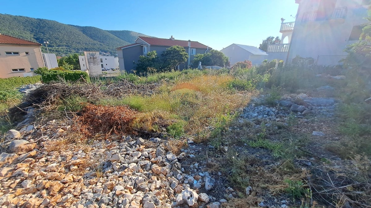 Land For sale - ŠIBENSKO-KNINSKA ŠIBENIK