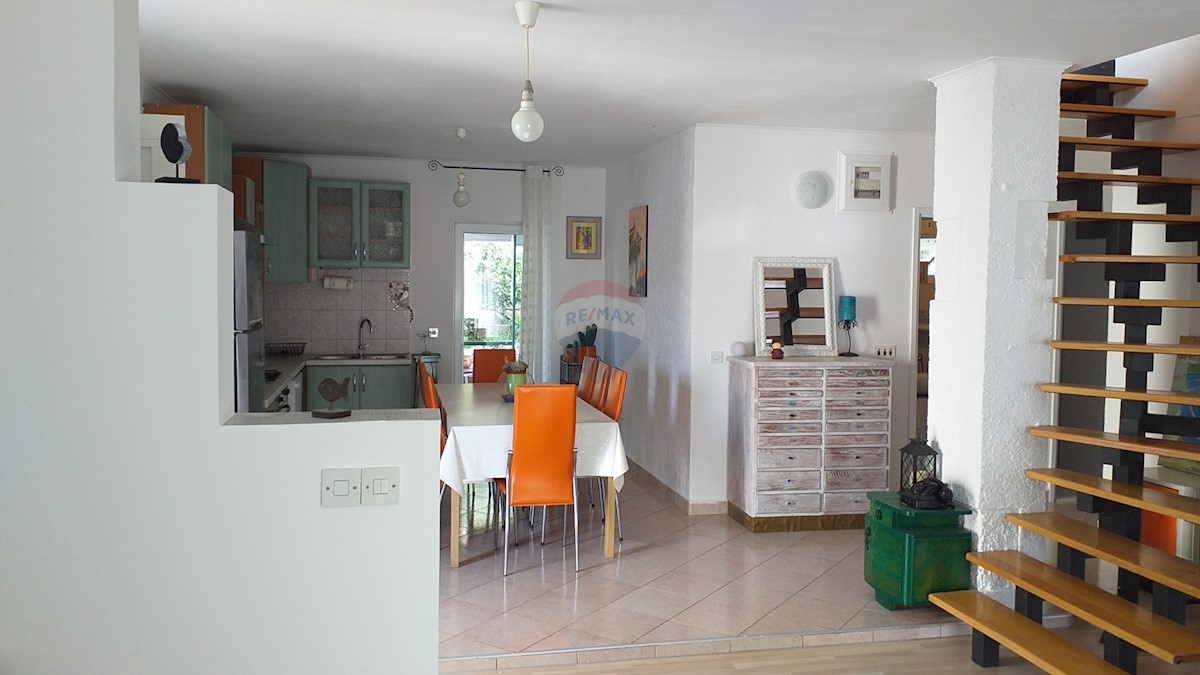 Apartmán Na prodej - ŠIBENSKO-KNINSKA ŠIBENIK