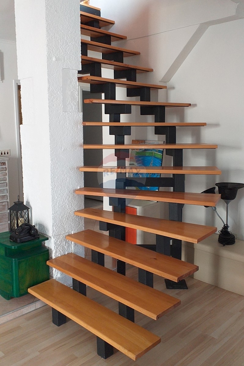 Apartmán Na prodej - ŠIBENSKO-KNINSKA ŠIBENIK