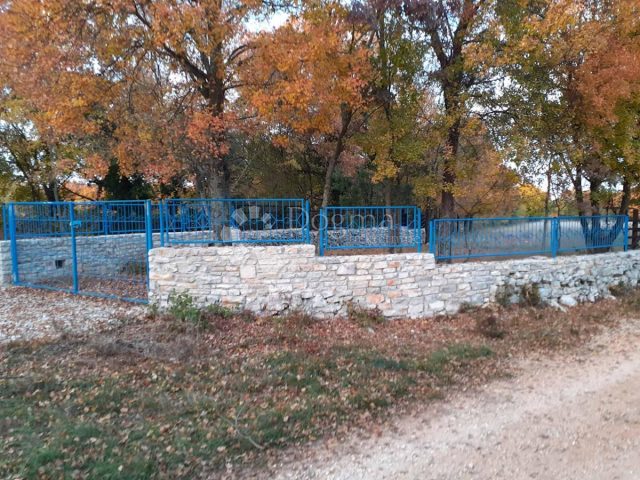 Zemljište Na prodaju - Istarska Barban - foto 3/3