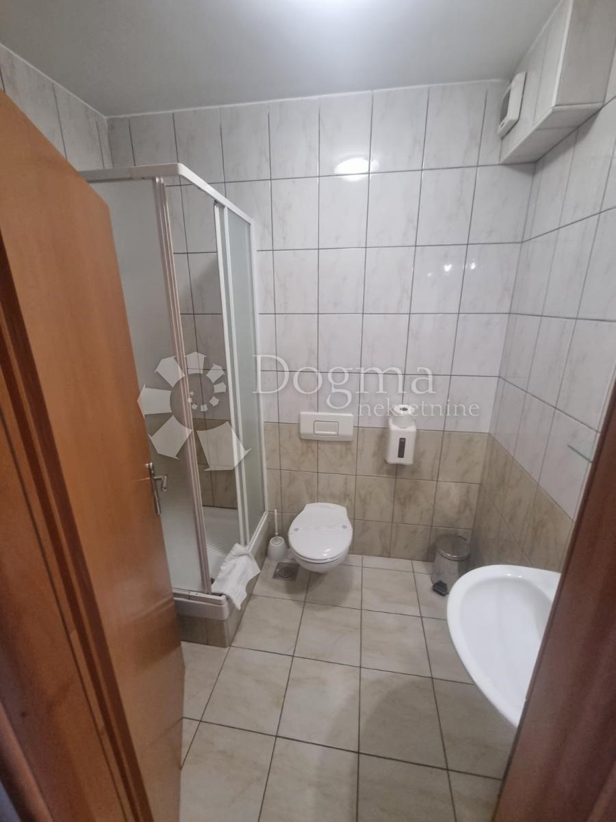 Apartmán Na predaj - PRIMORSKO-GORANSKA NOVI VINODOLSKI