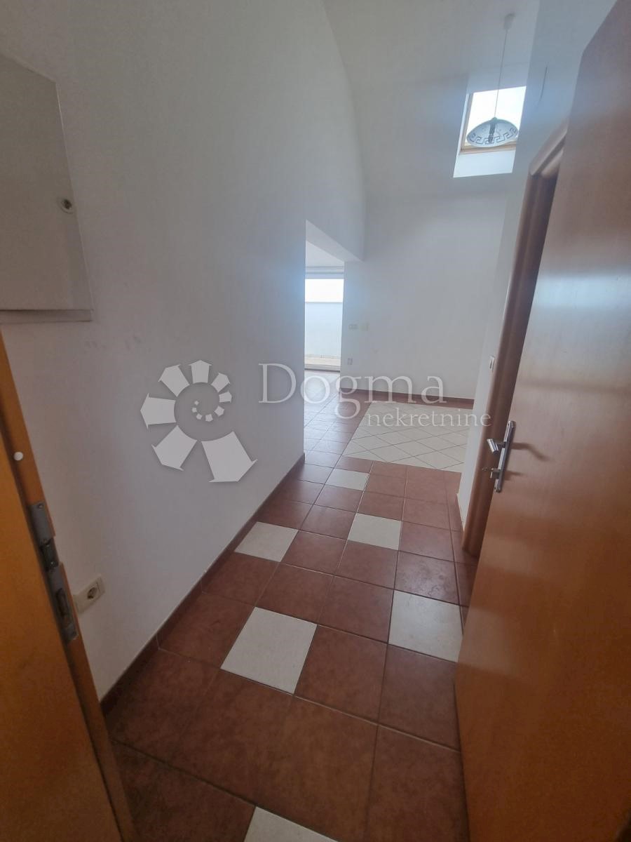 Apartmán Na predaj - PRIMORSKO-GORANSKA NOVI VINODOLSKI