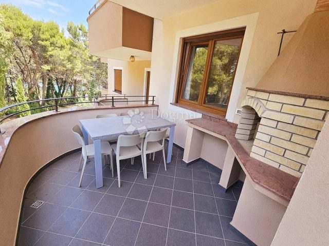Stan na prodaju 74 m² – Premantura