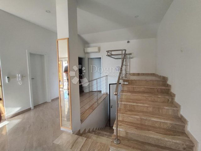 Apartma Naprodaj - Primorsko-goranska Krk - foto 2/15