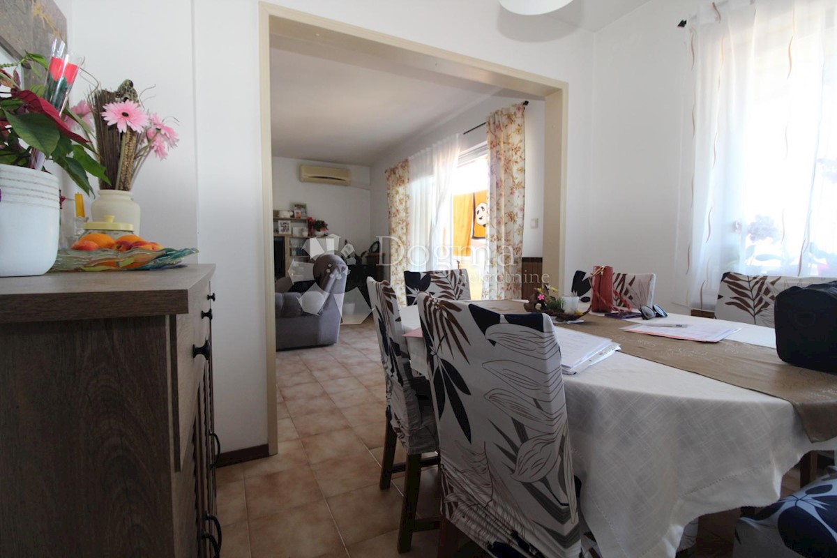 Haus Zu verkaufen - ISTARSKA VIŠNJAN