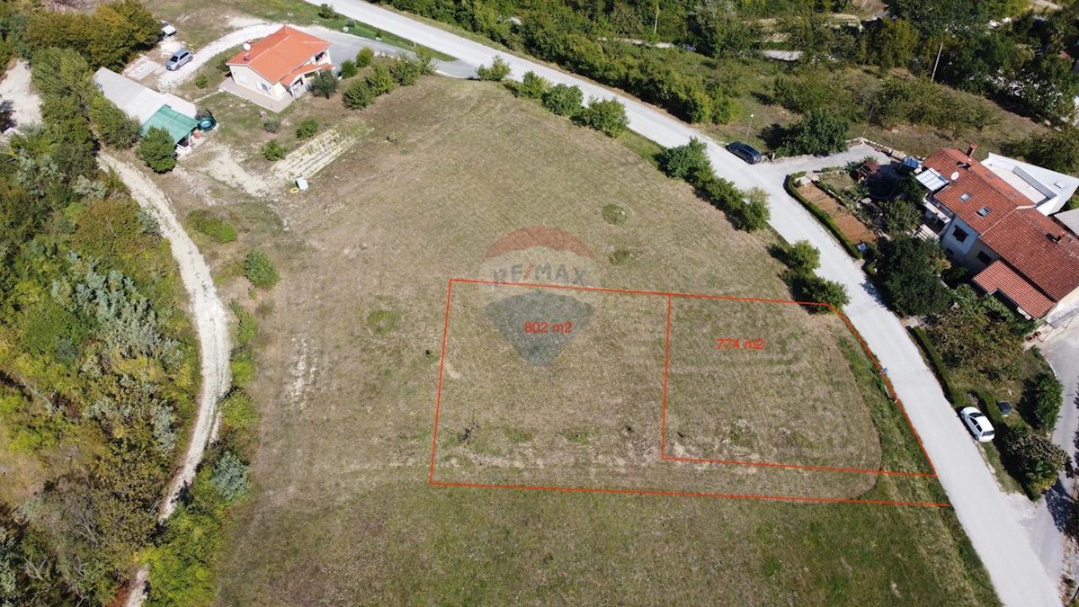 Land For sale - ISTARSKA PAZIN