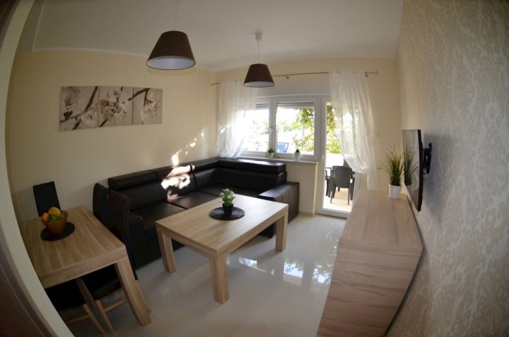 Kuća na prodaju 240 m² – Medulin