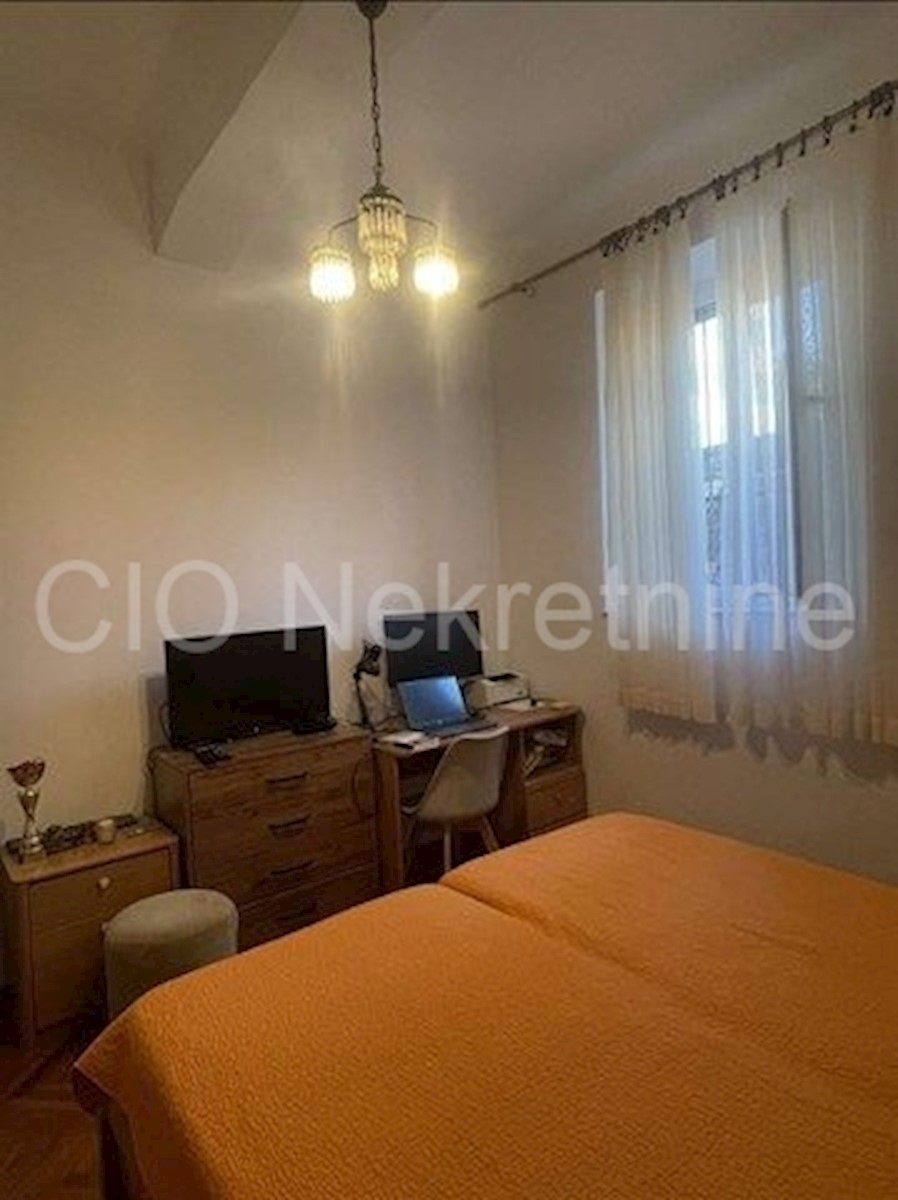 Apartment Zu verkaufen - SPLITSKO-DALMATINSKA SPLIT