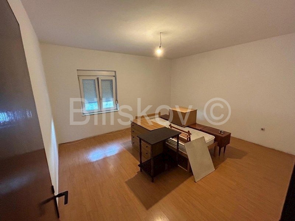 Casa In vendita - SPLITSKO-DALMATINSKA DICMO