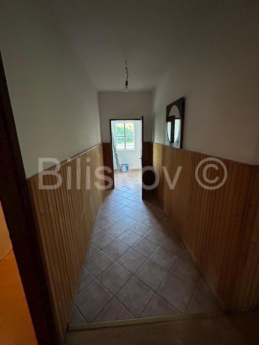Casa In vendita - SPLITSKO-DALMATINSKA DICMO