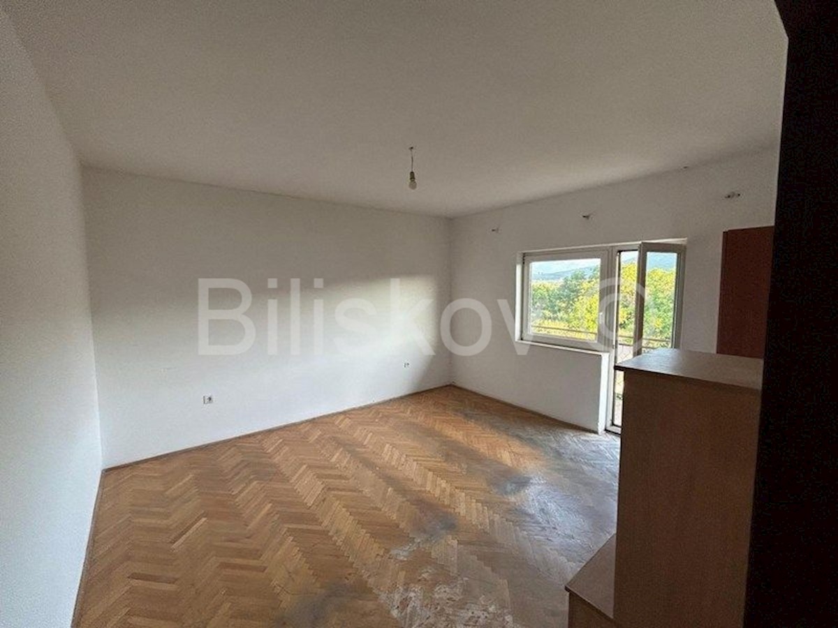 Casa In vendita - SPLITSKO-DALMATINSKA DICMO