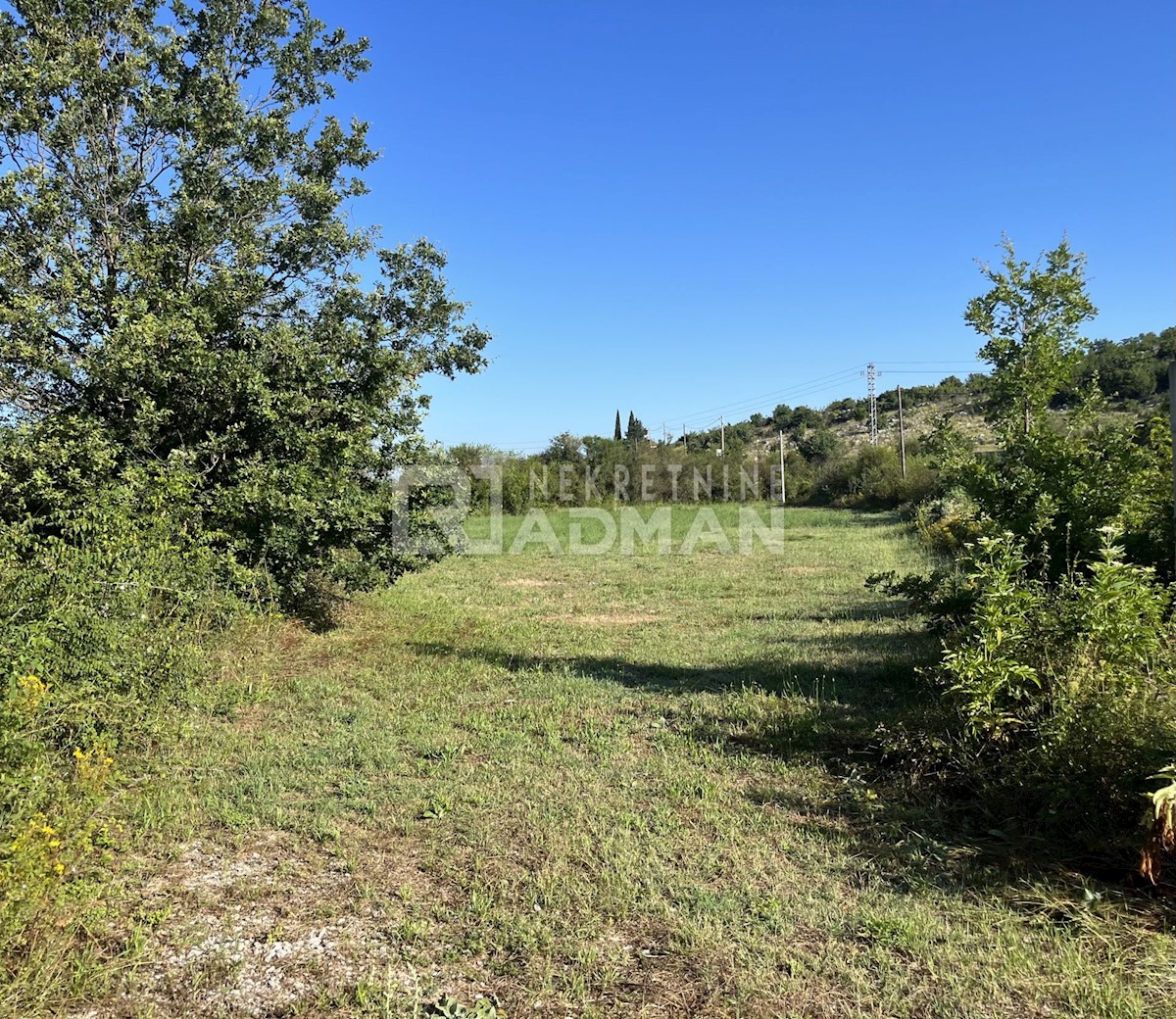 Land For sale - SPLITSKO-DALMATINSKA LEĆEVICA