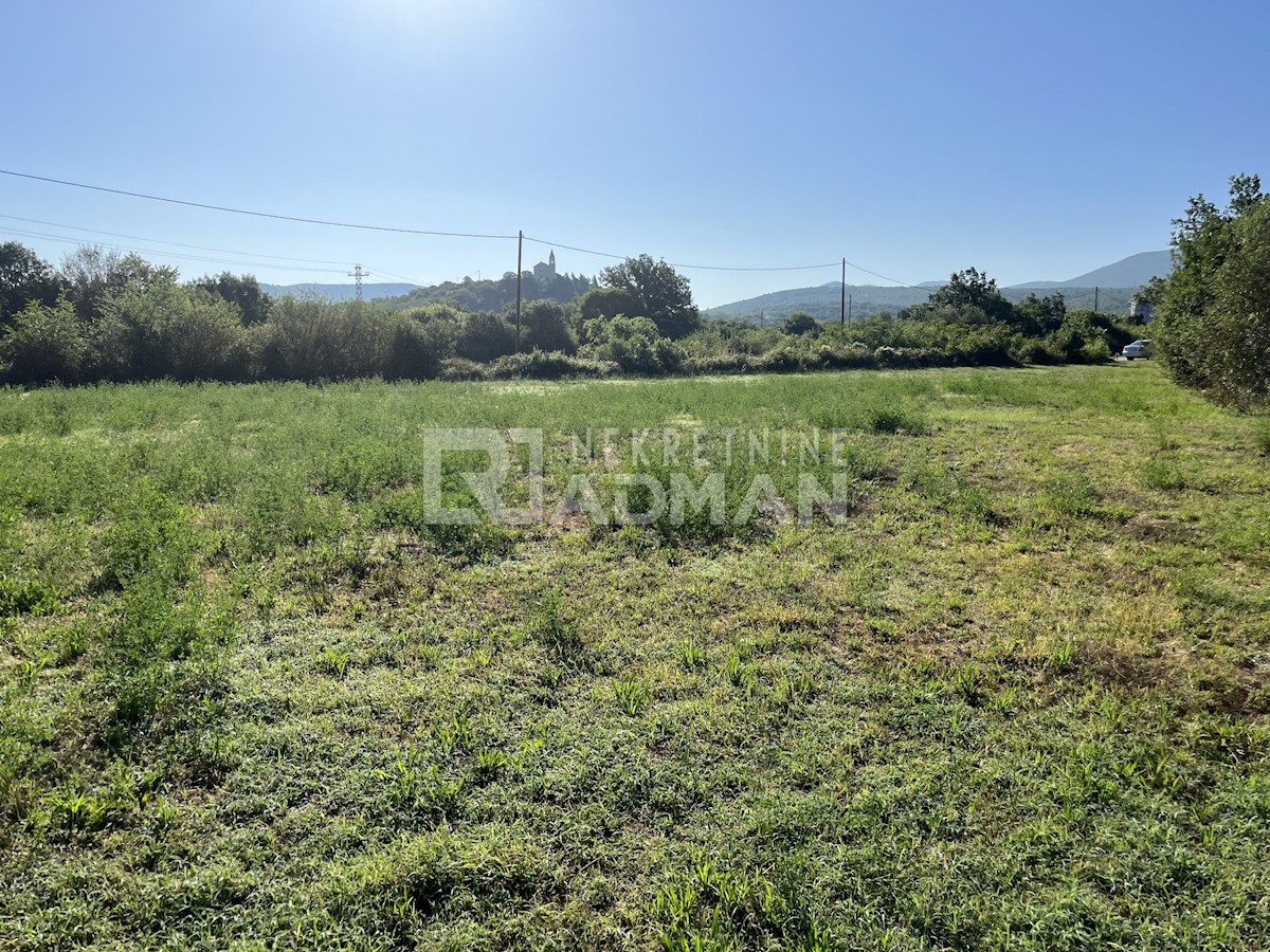 Land For sale - SPLITSKO-DALMATINSKA LEĆEVICA