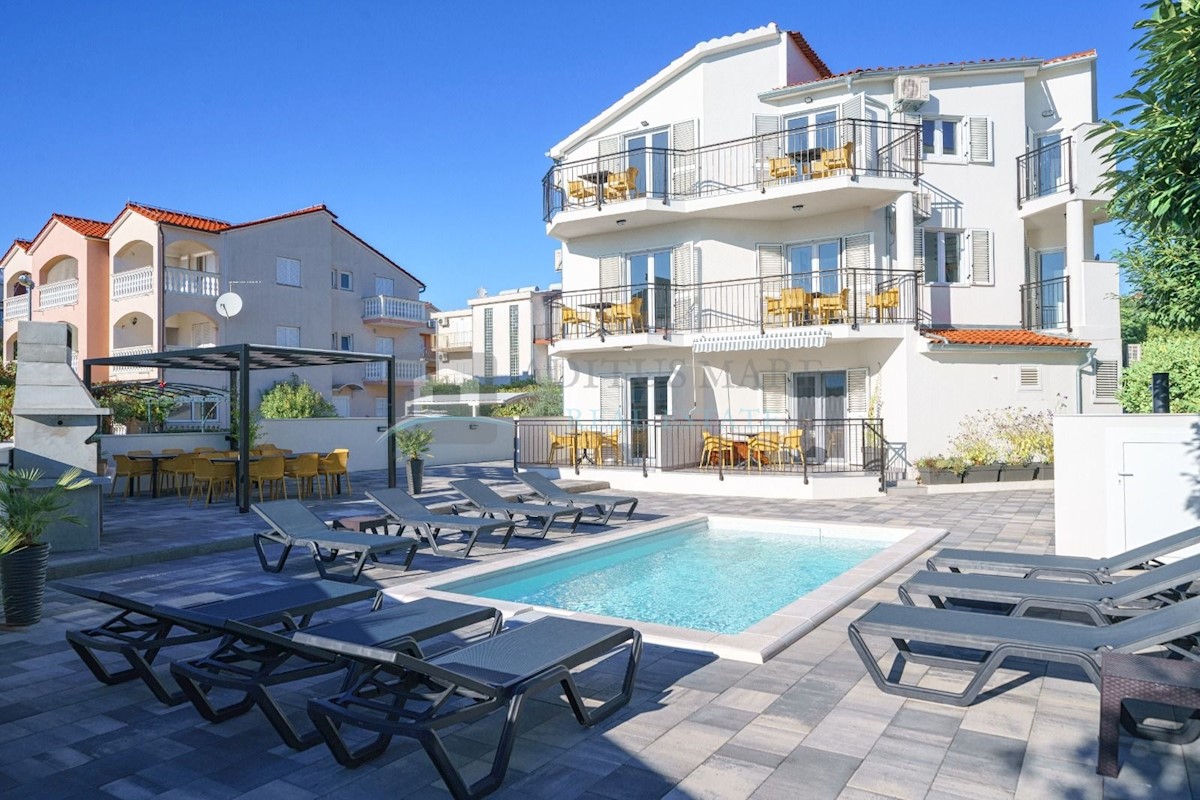 Dom Na predaj - ŠIBENSKO-KNINSKA VODICE
